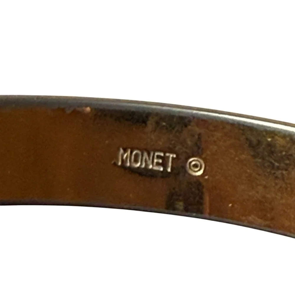 Monet gold tone